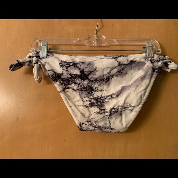 Marble Bikini Set - Picture 4 of 5